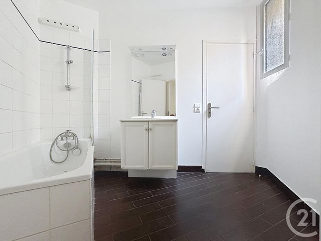 Appartement F4 à vendre - 4 pièces - 117.0 m2 - PARIS - 75011 - ILE-DE-FRANCE - Century 21 Nation