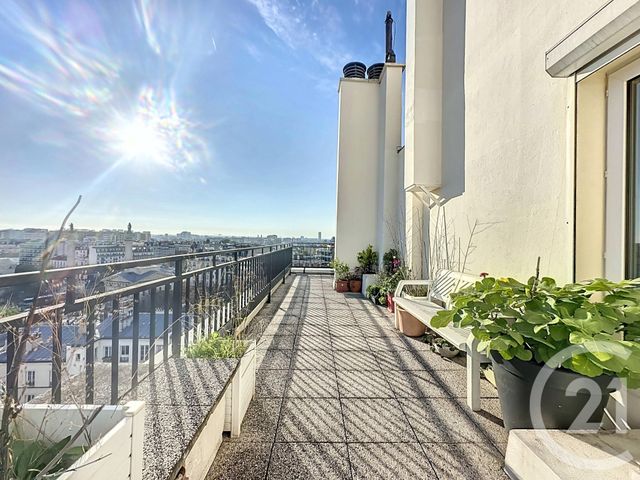  - PARIS - 