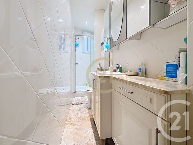 Appartement F3 à vendre - 3 pièces - 55.0 m2 - PARIS - 75012 - ILE-DE-FRANCE - Century 21 Nation