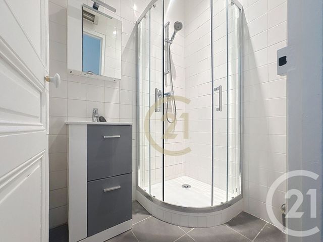 Afficher la photo en grand Appartement F2 à vendre - 2 pièces - 31.25 m2 - PARIS - 75020 - ILE-DE-FRANCE - Century 21 Nation