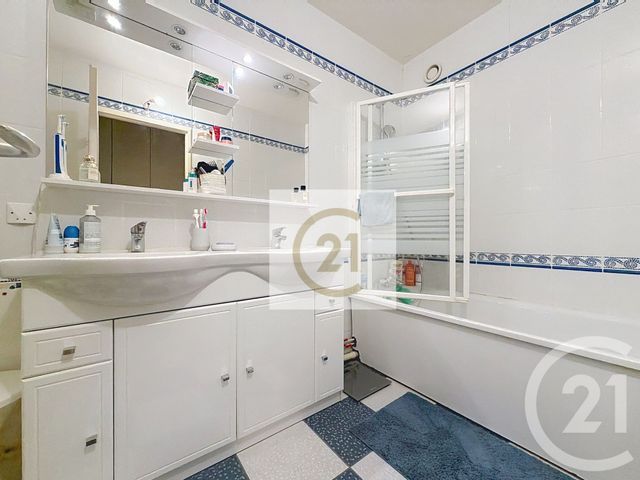 Appartement F4 à vendre - 4 pièces - 90.8 m2 - PARIS - 75012 - ILE-DE-FRANCE - Century 21 Nation