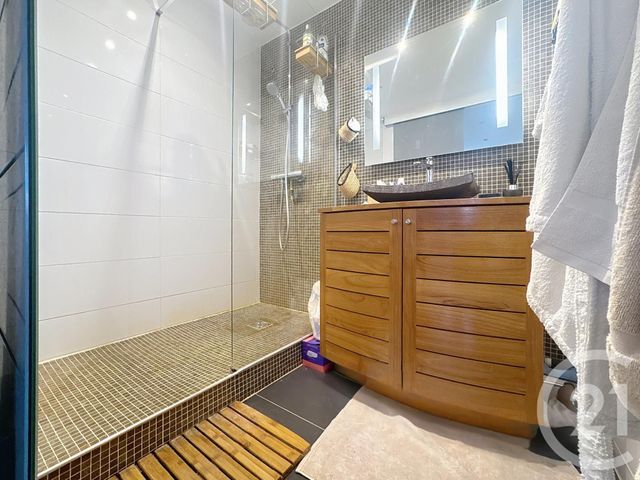 Appartement F3 à vendre - 3 pièces - 56.0 m2 - PARIS - 75020 - ILE-DE-FRANCE - Century 21 Nation