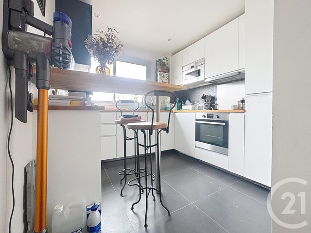 Appartement F3 à vendre - 3 pièces - 56.0 m2 - PARIS - 75020 - ILE-DE-FRANCE - Century 21 Nation