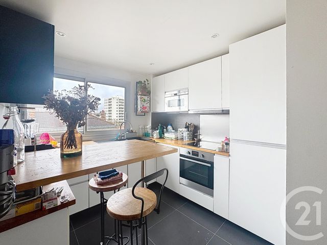 Appartement F3 à vendre - 3 pièces - 56.0 m2 - PARIS - 75020 - ILE-DE-FRANCE - Century 21 Nation