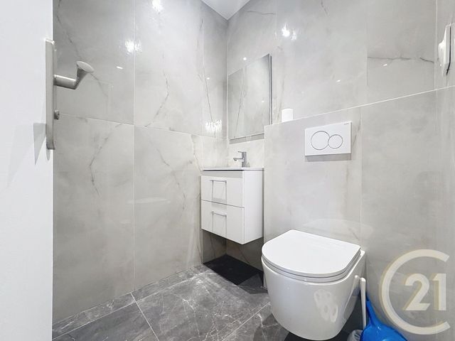 Appartement F2 à vendre - 2 pièces - 50.2 m2 - PARIS - 75012 - ILE-DE-FRANCE - Century 21 Nation