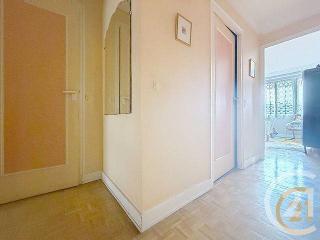 Appartement F3 à vendre - 3 pièces - 80.08 m2 - PARIS - 75011 - ILE-DE-FRANCE - Century 21 Nation