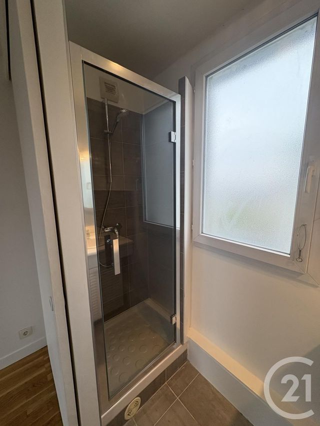 Appartement F3 à louer - 3 pièces - 84.1 m2 - PARIS - 75020 - ILE-DE-FRANCE - Century 21 Nation
