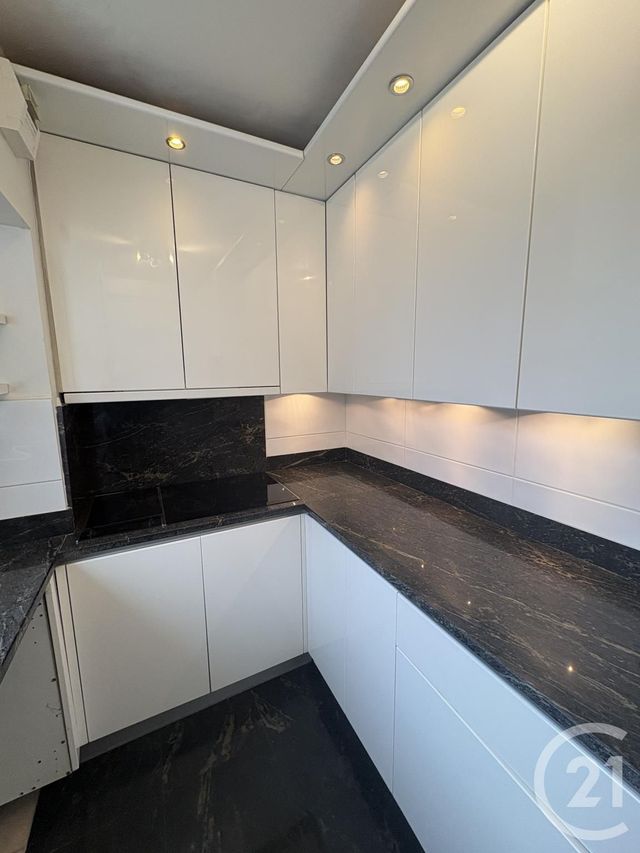 Appartement F3 à louer - 3 pièces - 84.1 m2 - PARIS - 75020 - ILE-DE-FRANCE - Century 21 Nation