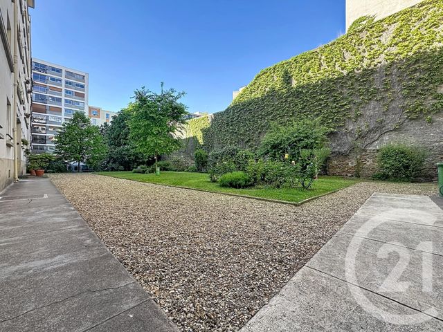 Appartement F2 à vendre - 2 pièces - 42.0 m2 - PARIS - 75020 - ILE-DE-FRANCE - Century 21 Nation