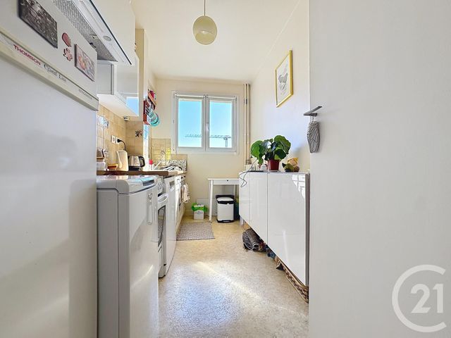 Appartement F2 à vendre - 2 pièces - 42.0 m2 - PARIS - 75020 - ILE-DE-FRANCE - Century 21 Nation