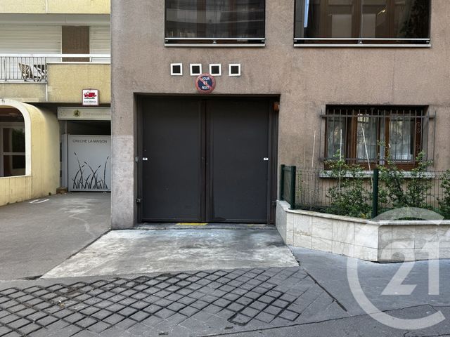 parking à vendre - 12.25 m2 - PARIS - 75011 - ILE-DE-FRANCE - Century 21 Nation