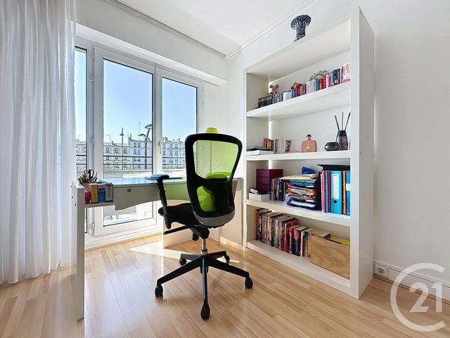 Appartement à vendre - 4 pièces - 97.85 m2 - PARIS - 75020 - ILE-DE-FRANCE - Century 21 Nation