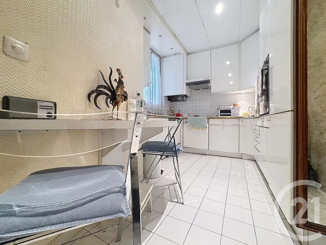Appartement F6 à vendre - 6 pièces - 123.46 m2 - PARIS - 75011 - ILE-DE-FRANCE - Century 21 Nation