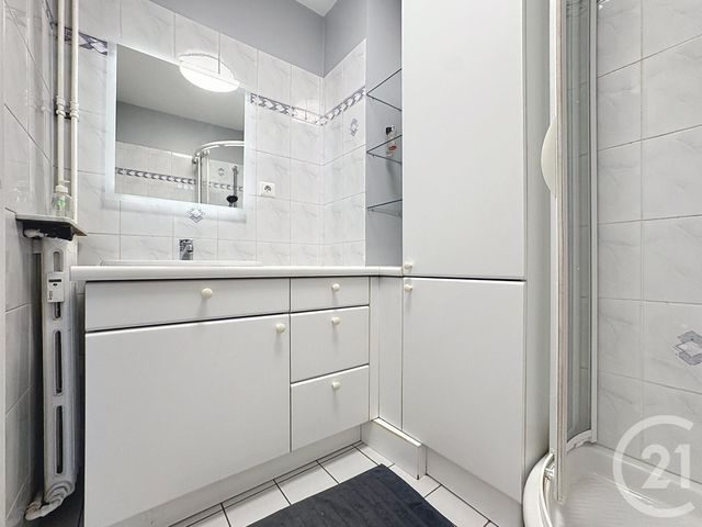 Appartement F3 à vendre - 3 pièces - 54.82 m2 - PARIS - 75020 - ILE-DE-FRANCE - Century 21 Nation