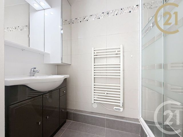 Appartement F2 à vendre - 2 pièces - 34.0 m2 - PARIS - 75020 - ILE-DE-FRANCE - Century 21 Nation