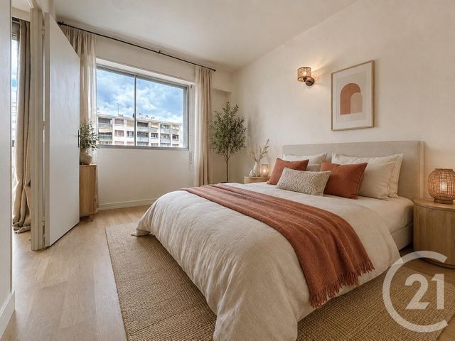 Appartement F2 à vendre - 2 pièces - 48.42 m2 - PARIS - 75020 - ILE-DE-FRANCE - Century 21 Nation