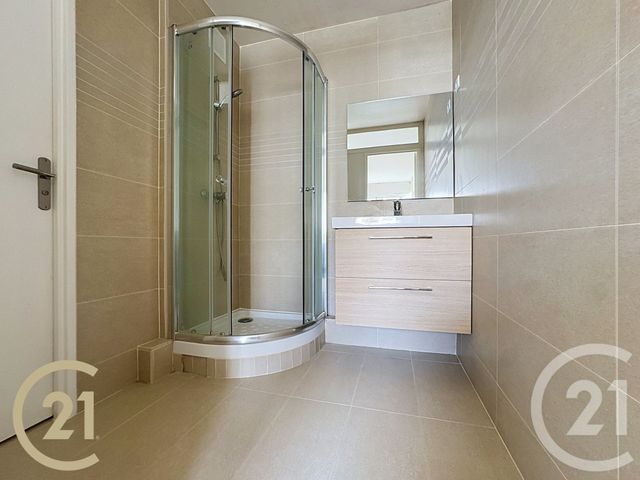 Appartement F2 à vendre - 2 pièces - 48.42 m2 - PARIS - 75020 - ILE-DE-FRANCE - Century 21 Nation