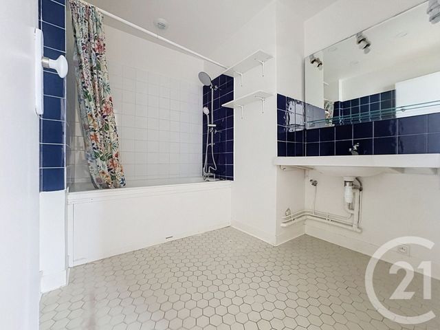 Appartement F2 à vendre - 2 pièces - 52.08 m2 - PARIS - 75020 - ILE-DE-FRANCE - Century 21 Nation