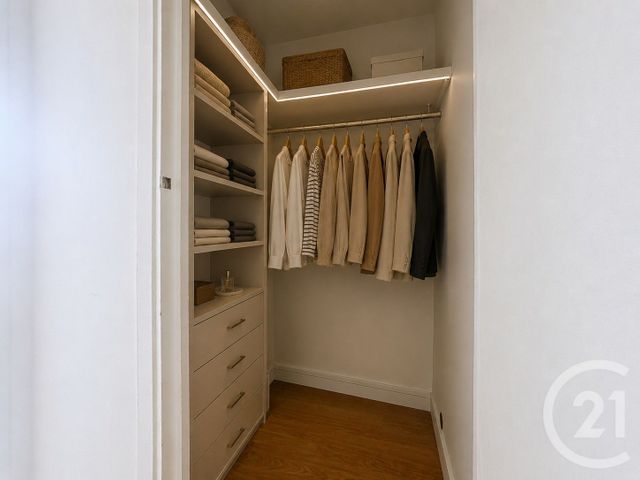 Appartement F2 à vendre - 2 pièces - 52.08 m2 - PARIS - 75020 - ILE-DE-FRANCE - Century 21 Nation