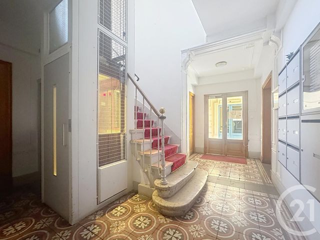 Appartement F2 à vendre - 2 pièces - 45.0 m2 - PARIS - 75020 - ILE-DE-FRANCE - Century 21 Nation
