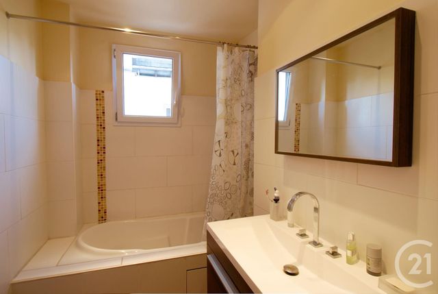 Appartement F3 à louer - 3 pièces - 56.63 m2 - PARIS - 75012 - ILE-DE-FRANCE - Century 21 Nation