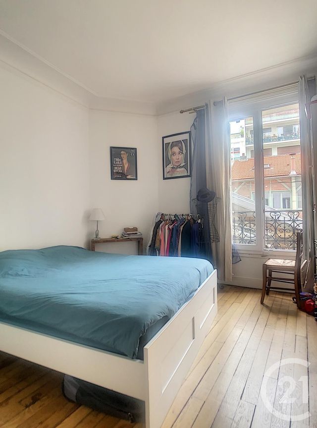 Afficher la photo en grand Appartement F4 à vendre - 4 pièces - 73.6 m2 - PARIS - 75020 - ILE-DE-FRANCE - Century 21 Nation