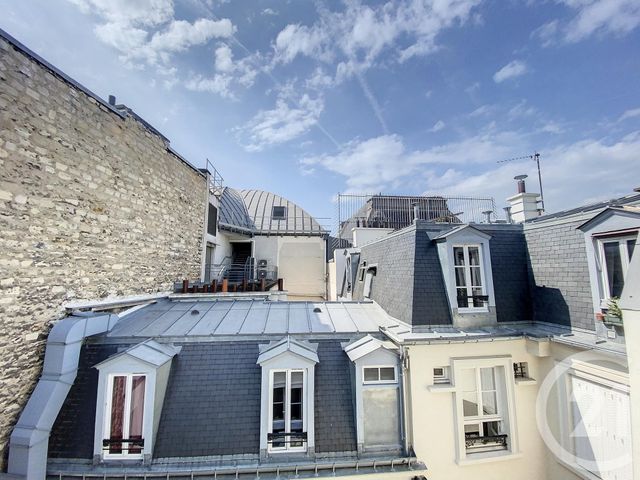  - PARIS - 